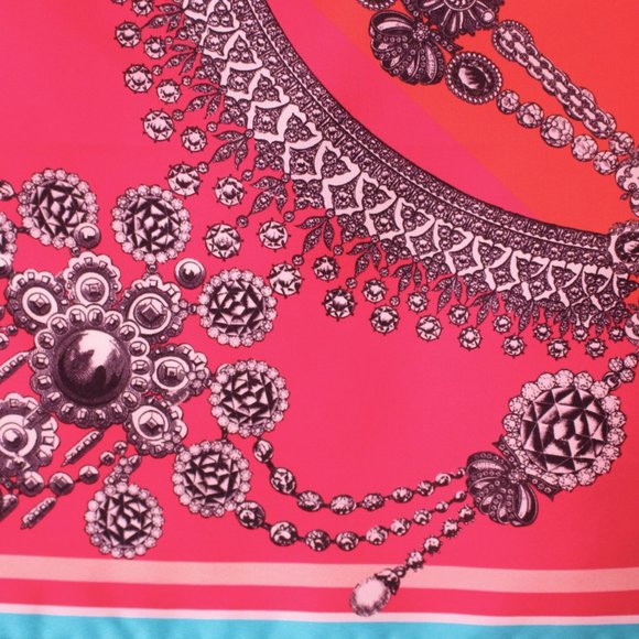 St. Piece London (@st_piece) • Instagram photos and videos St. Piece London Multi Square Scarf 100% Silk Made in England!